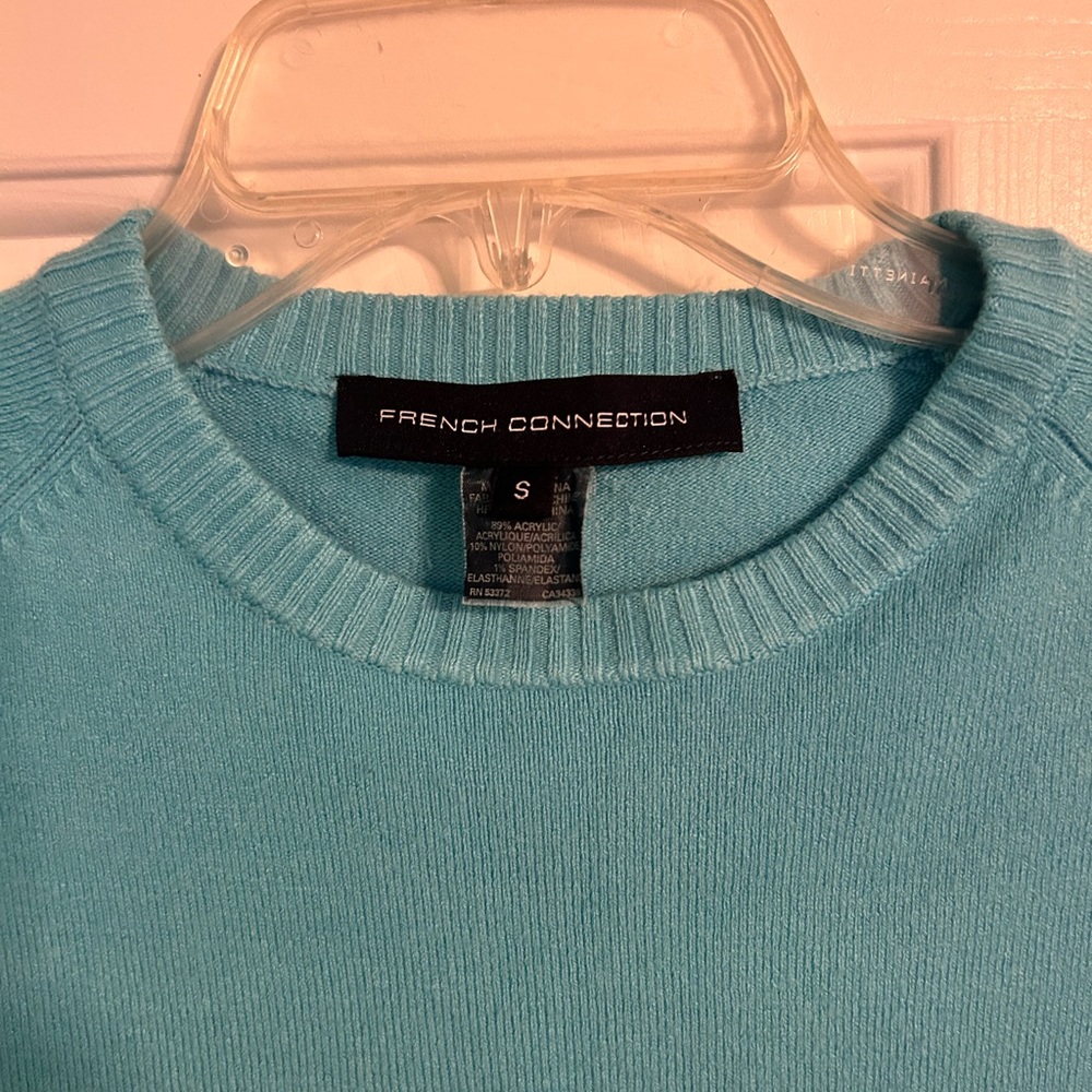 French Connection sweater - Picture 3 of 3